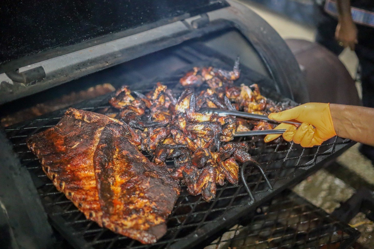BBQ smoker